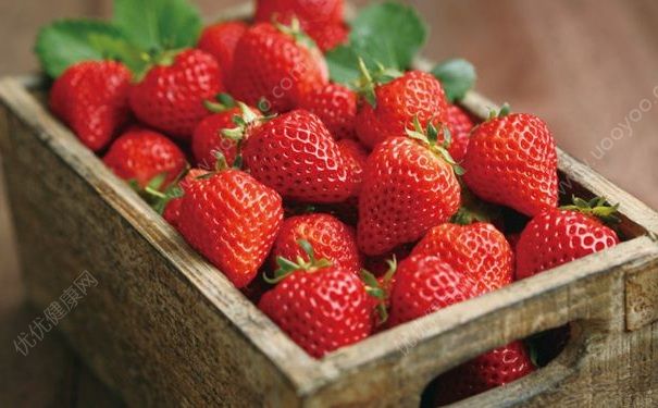 夏季多吃草莓有哪些好處？夏季吃草莓可以養(yǎng)生嗎？(1)