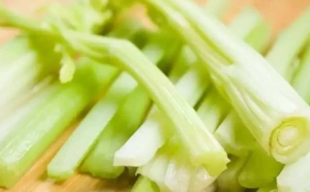哪些人不宜吃芹菜？芹菜的禁忌人群有哪些？(1)