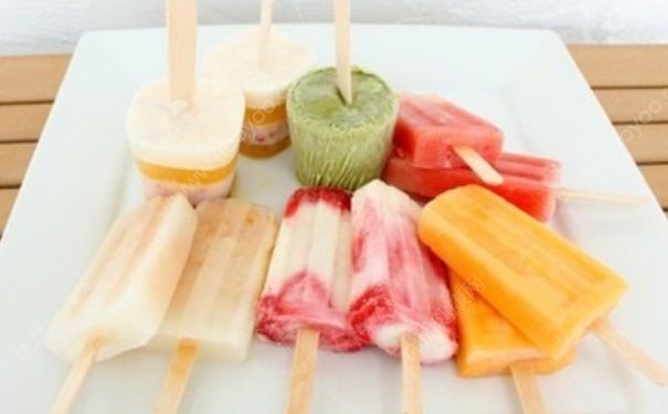 夏天吃雪糕肚子疼怎么回事？夏天吃雪糕解暑好不好？(2)