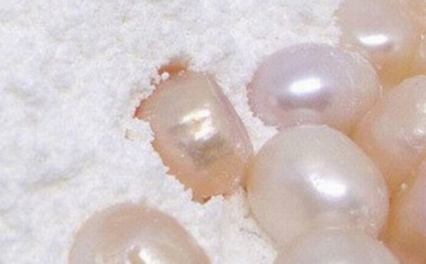 小孩子如何服珍珠末？服用珍珠末有什么禁忌？(1)