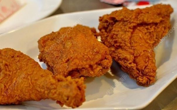 麥當(dāng)勞被曝食品丑聞，吃油炸食品對(duì)身體好嗎？(2)