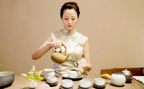 女性喝點(diǎn)麥茶有什么作用？女性喝麥茶的好處有哪些？(1)