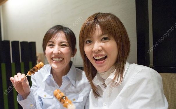 女生吃一個半小餃子快撐死了，女生吃太少有什么壞處？(3)