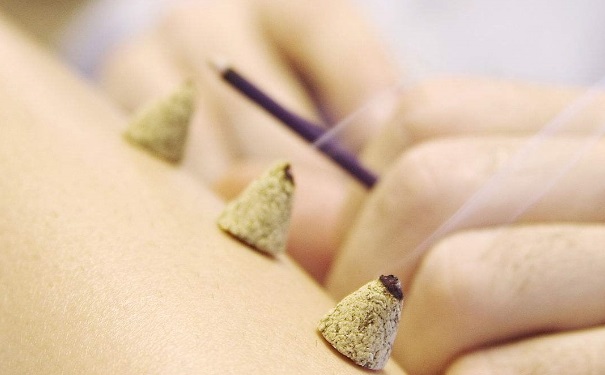 艾灸的養(yǎng)生作用有哪些？做艾灸要注意些什么？(1)