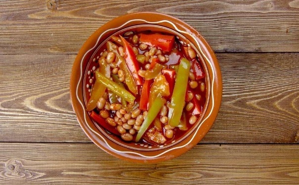 哪些食物易導(dǎo)致胃部？容易引發(fā)胃病的食物有哪些？(1)