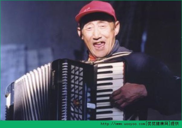 八十歲老人怎么養(yǎng)生？八十歲老人的生活趣事(1)