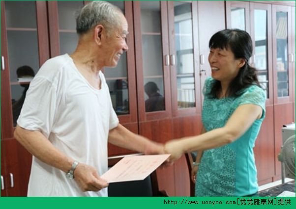 八十歲老人怎么養(yǎng)生？八十歲老人的生活趣事(2)