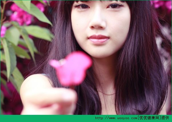 我15歲有黑眼圈怎么辦？15歲有黑眼圈怎么去除(3)