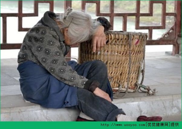 老人春天總想睡覺怎么辦？老人春天總想睡覺要緊嗎？(2)