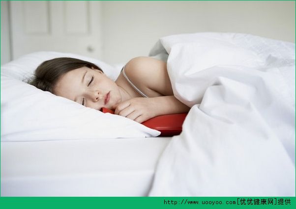 初中生睡眠時間應(yīng)為多少？初中生睡眠不足怎么辦？(1)
