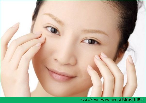 我14歲有黑眼圈怎么辦？14歲有黑眼圈怎么去除？(1)