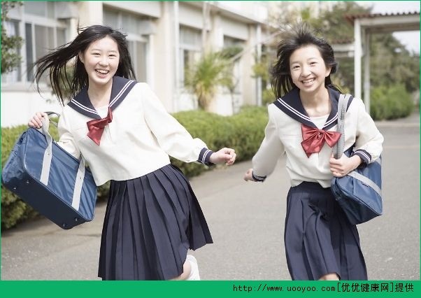 15歲一年能長多高？15歲一年能長多少厘米？(1)