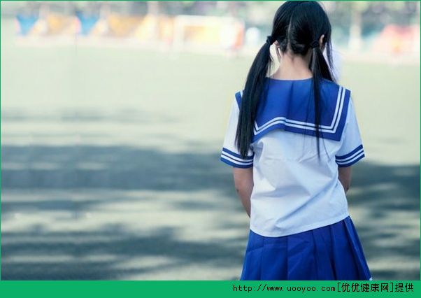 我17歲臉上長痘痘是為什么？17歲臉上長痘痘怎么辦？(1)