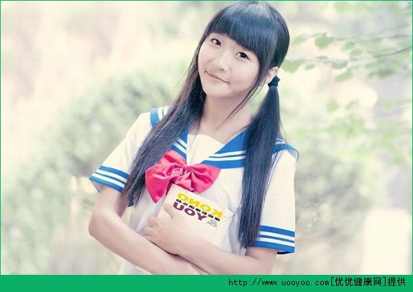 我17歲臉上長痘痘是為什么？17歲臉上長痘痘怎么辦？(3)