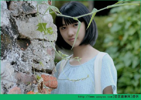17歲臉上長斑的原因？17歲臉上有斑怎么辦？(5)