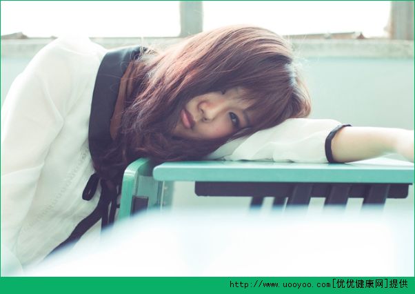 我17歲總是月經(jīng)推遲怎么辦？17歲少女總是月經(jīng)推遲正常嗎？(2)