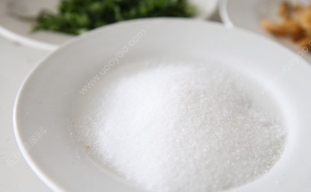 口腔潰瘍能用雙氧水嗎？雙氧水對傷口的作用(4)
