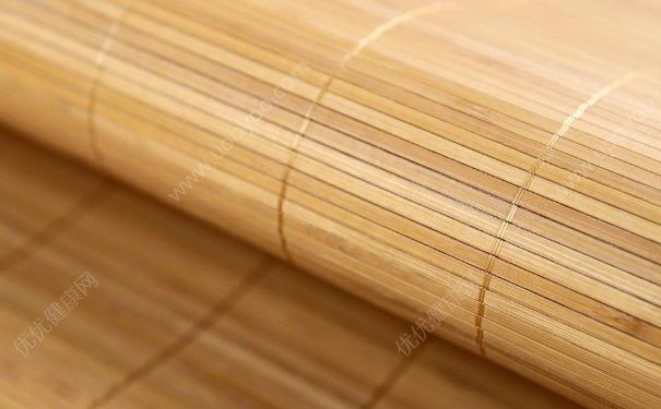 睡涼席腰疼怎么回事？睡涼席腰疼怎么辦？(1)