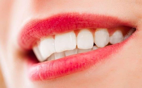 經(jīng)期口腔潰瘍是什么原因？經(jīng)期口腔潰瘍怎么治？(1)