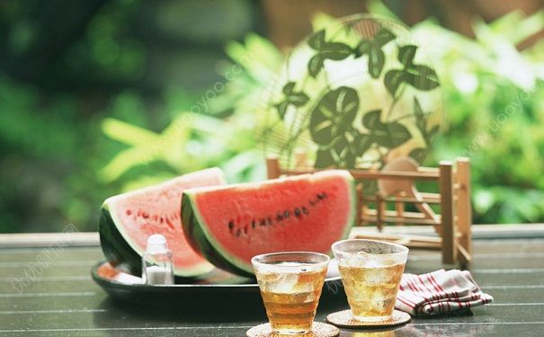 天氣太熱沒有空調(diào)怎么辦？沒有空調(diào)怎么降暑最好?(4)