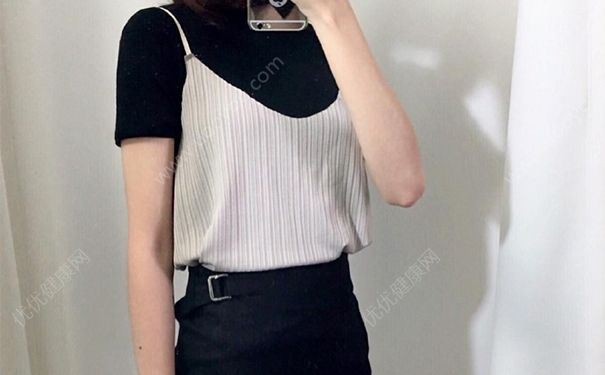 女生長(zhǎng)胸毛正常嗎？女生長(zhǎng)胸毛的原因(4)