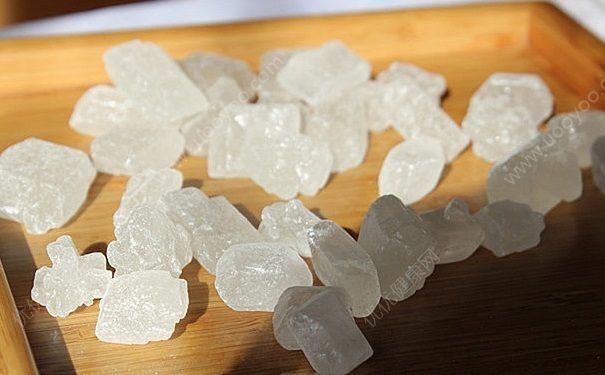 老年人吃冰糖好嗎？老年人能天天吃冰糖嗎？(1)