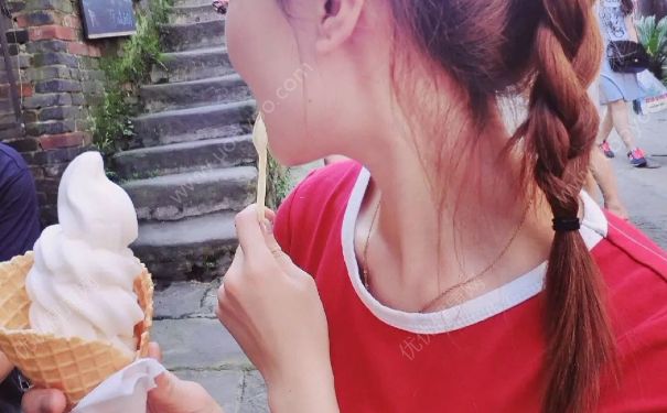 女朋友肚子痛我怎么安慰？女朋友肚子痛怎么辦？(2)