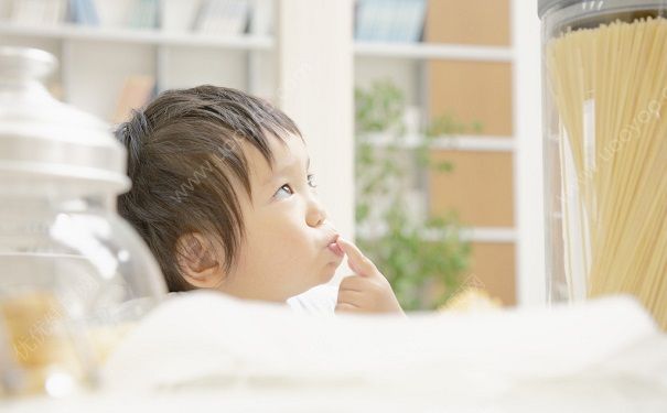 喜歡咬指甲是什么原因？喜歡咬指甲怎么辦？(2)