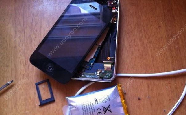 手機(jī)邊充電邊看電視劇可以嗎？手機(jī)邊充電邊聽歌可以嗎？(1)