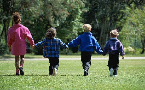 小孩口吃如何糾正？小孩口吃能糾正嗎？(1)