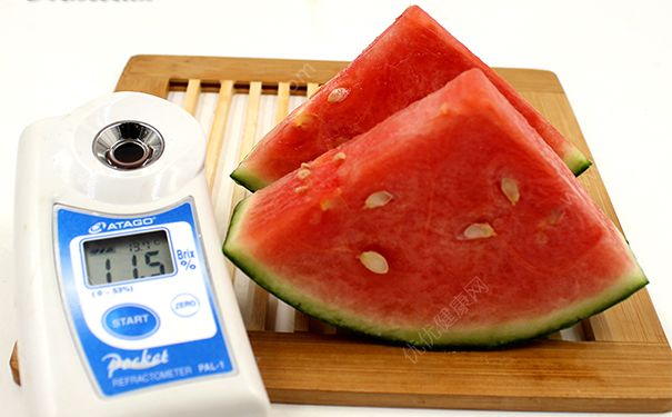 菱角與西瓜可以吃嗎？吃完西瓜能吃菱角嗎？(1)