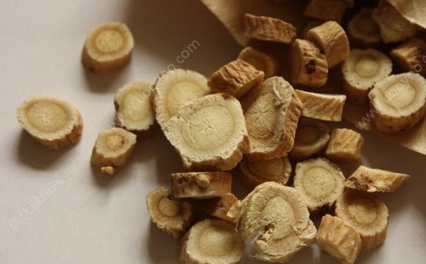 男性尿路感染怎么造成的？男性尿路感染吃什么藥？(4)