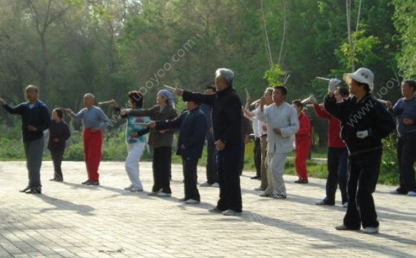 退化性關(guān)節(jié)炎有哪些癥狀？退化性關(guān)節(jié)炎治療方式有哪些？(4)