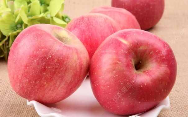 青蘋(píng)果是不是沒(méi)熟的蘋(píng)果？青蘋(píng)果和紅蘋(píng)果有什么區(qū)別？(4)