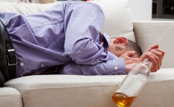 脂肪肝有哪些癥狀？脂肪肝的危害有哪些？(1)