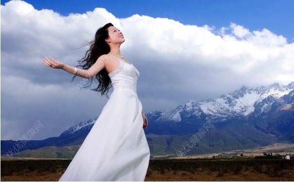 如何預(yù)防口腔潰瘍？預(yù)防口腔潰瘍的小竅門(2)