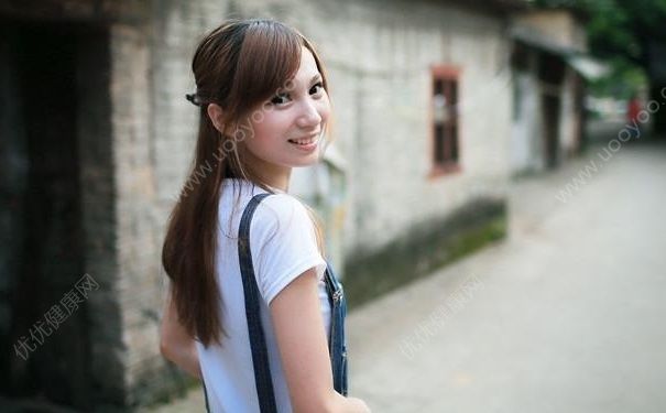 吃什么能治療口腔潰瘍？口腔潰瘍食療方法有哪些？(1)