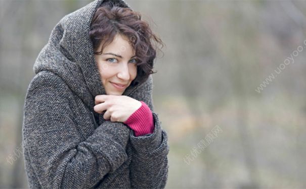 肩周炎晚上很疼怎么辦？為什么肩周炎到晚上會更痛？(1)