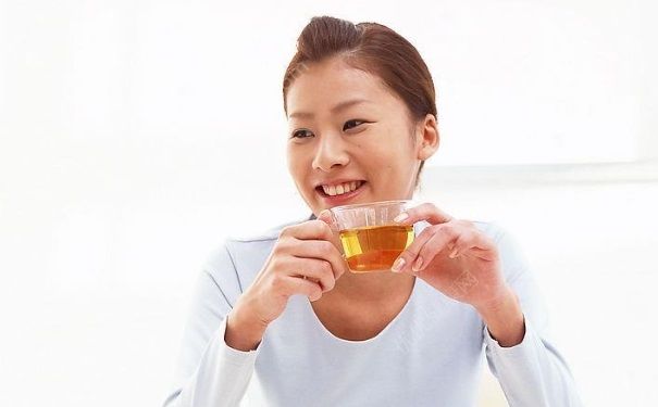 口腔潰瘍到底是什么?。靠谇粷兪窃鯓有纬傻?3)