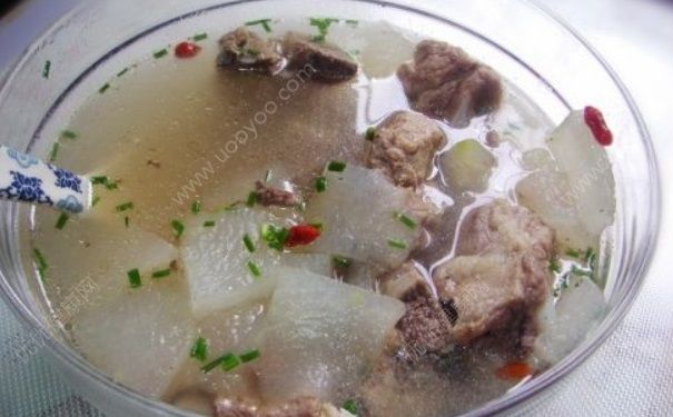 口腔潰瘍用艾葉泡腳能好嗎？艾葉泡腳能治口腔潰瘍嗎？(4)