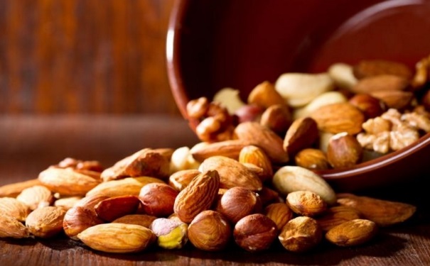孕婦吃堅(jiān)果的好處有哪些？孕婦不能吃哪些堅(jiān)果食物？(1)