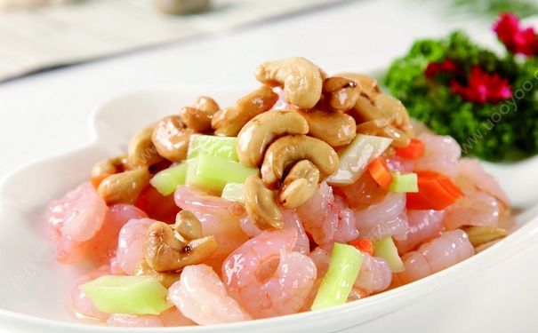 營養(yǎng)的豐胸美食有哪些？怎么做健康豐胸美食？(1)