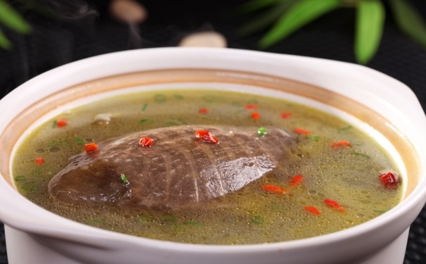 男人滋陰補(bǔ)腎吃哪些食物好？男人常吃什么食物滋陰補(bǔ)腎？(1)