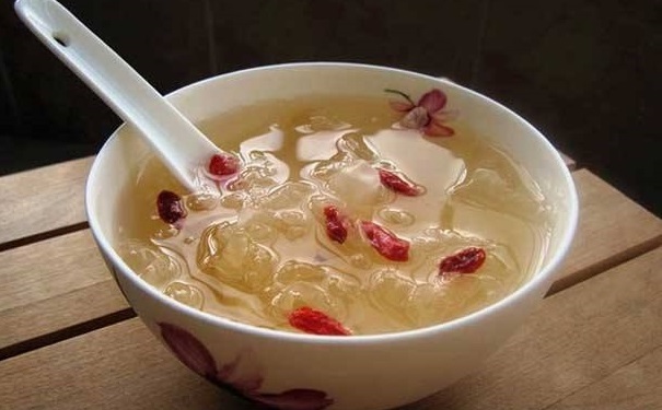吃銀耳要注意些什么？食用銀耳的禁忌有哪些？(1)