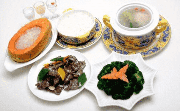 產(chǎn)后月子餐食譜吃什么好？產(chǎn)后坐月子時(shí)吃什么好？(1)
