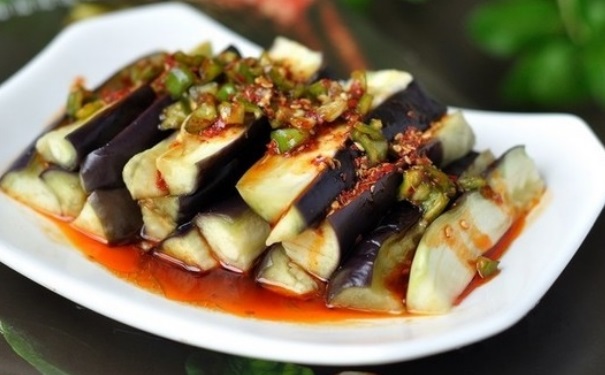 生吃茄子可以嗎？怎樣生吃茄子對(duì)健康有利？(1)