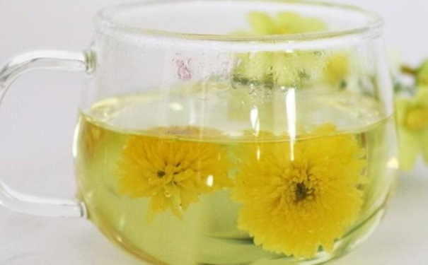 菊花茶有哪些功效作用？喝菊花茶對(duì)身體有什么好處？(1)