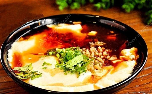 豆腐腦有哪些營養(yǎng)價值？吃豆腐腦有哪些應(yīng)該注意的事項？(1)