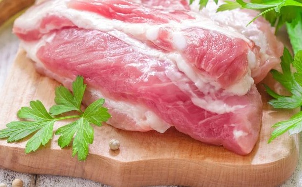 哪些食物不能與豬肉同吃？豬肉不能與什么一起吃？(1)