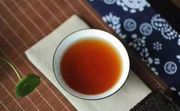 飯后不能馬上做什么？飯后一小時不能做什么事情？(1)